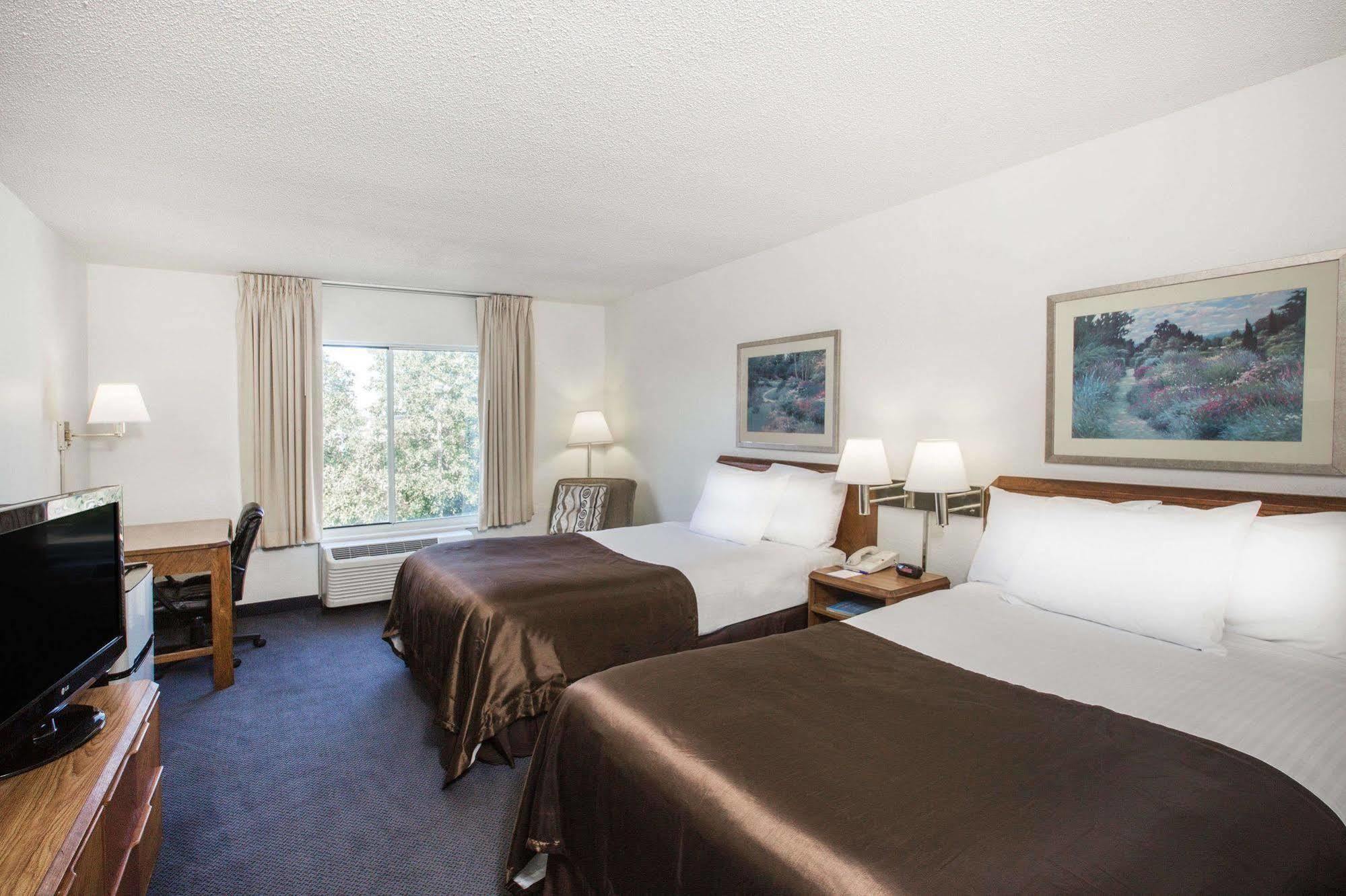 Hotel Baymont By Wyndham Wilmington Zewnętrze zdjęcie